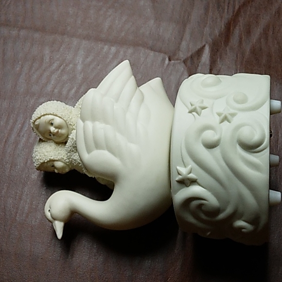 Snowbabies Musical Figurine with Babies Riding Goose Dept 56 - Picture 1 of 5